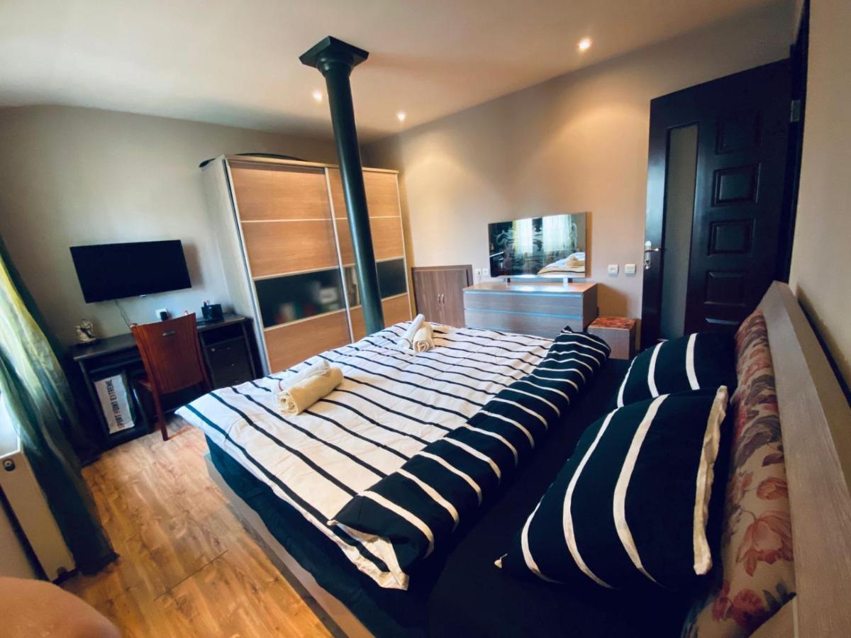 Opera Apartment Τυφλίδα Εξωτερικό φωτογραφία
