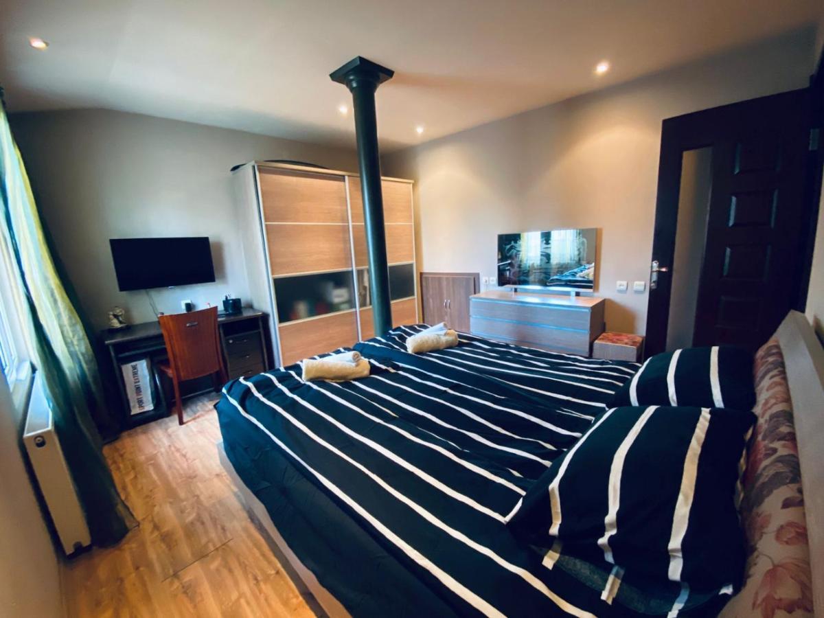 Opera Apartment Τυφλίδα Εξωτερικό φωτογραφία